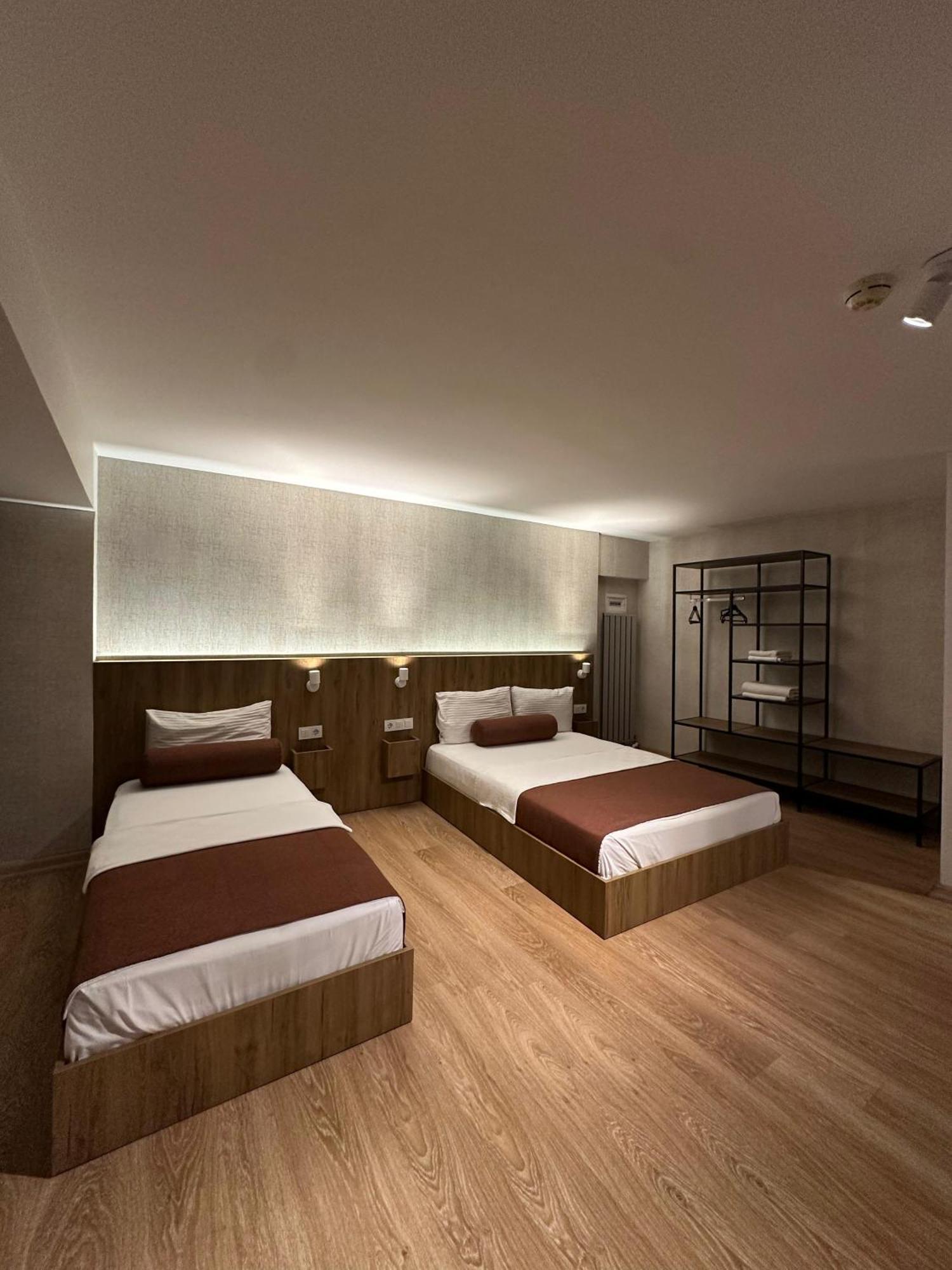 Casa Rosso Suite Hotel Istanboel Buitenkant foto